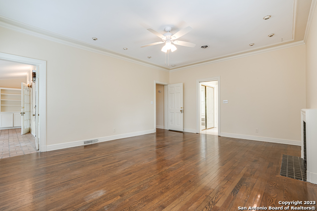 Image 36 of 36 For 248 Summit Ave E