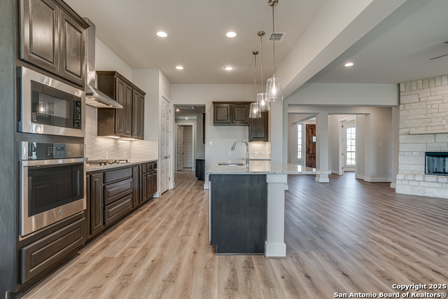 Image 19 of 30 For 5014 Estates Oak Way