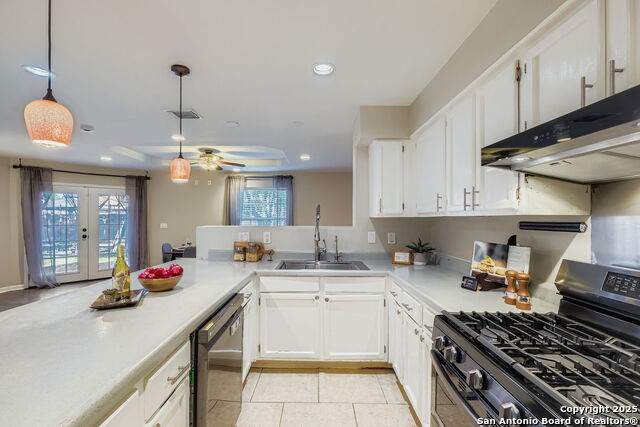 Listing photo id 8 for 9322 Valley Ridge