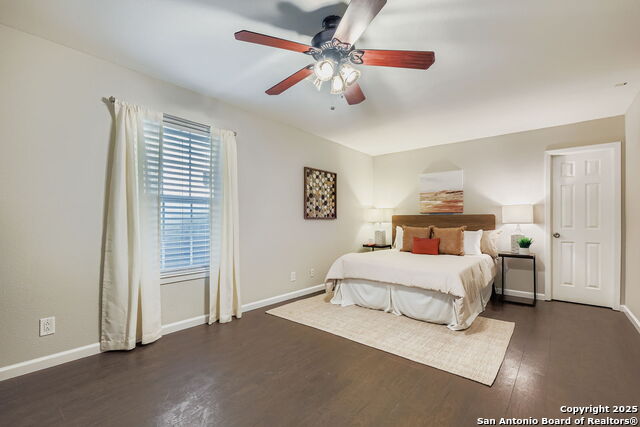 Listing photo id 11 for 9322 Valley Ridge