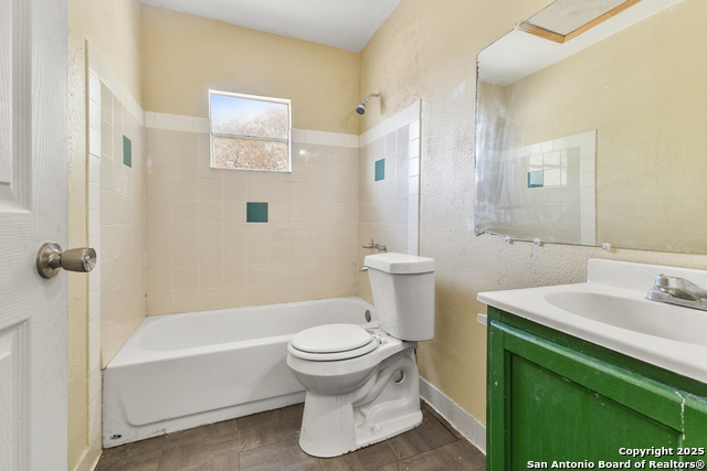 Image 24 of 28 For 1222 Harding W