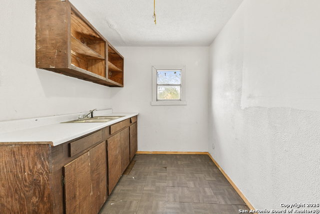 Image 25 of 28 For 1222 Harding W