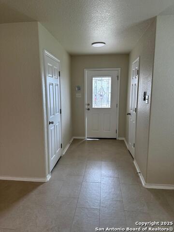 Listing photo id 9 for 25346 Colt