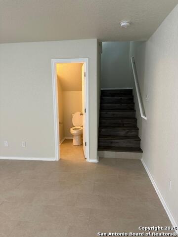 Listing photo id 10 for 25346 Colt