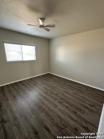 Listing photo id 24 for 25346 Colt