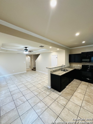 Image 7 of 19 For 7002 Lakeview #102