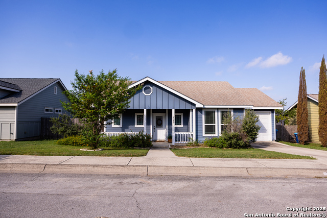 Listing photo id 4 for 129 Jasper N