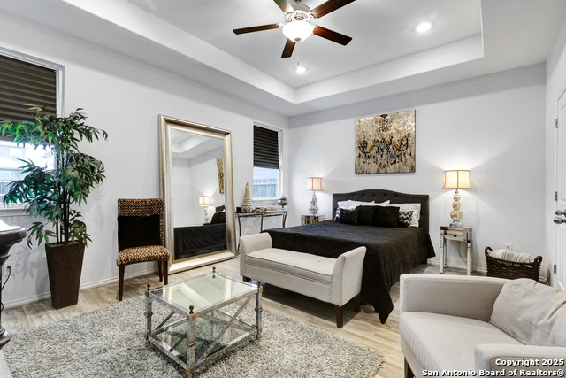Image 18 of 34 For 8337 Morningside