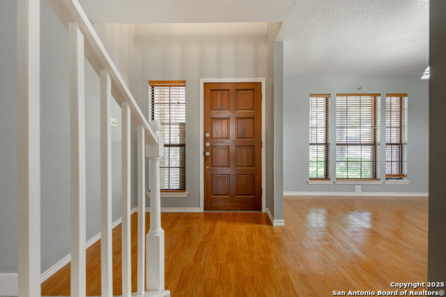 Listing photo id 18 for 2717 Poplar Grove