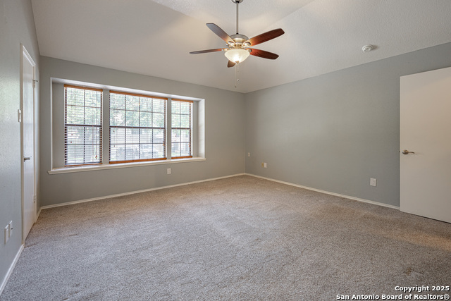Listing photo id 20 for 2717 Poplar Grove