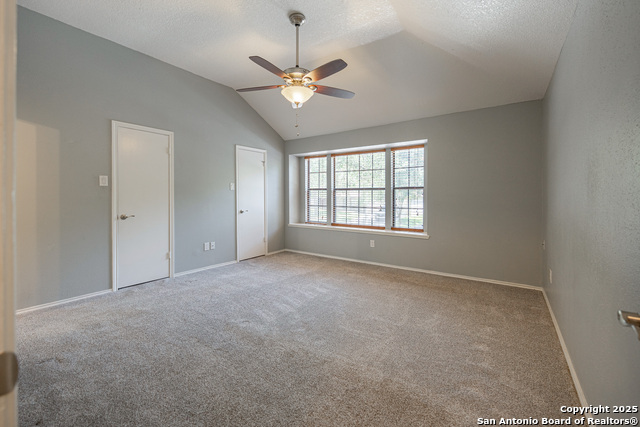 Listing photo id 21 for 2717 Poplar Grove