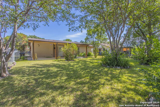 Image 14 of 16 For 830 Petaluma E