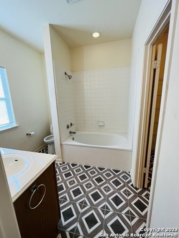 Image 10 of 18 For 6239 Parkland Oaks Dr