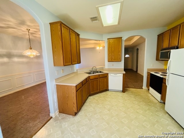 Image 3 of 18 For 6239 Parkland Oaks Dr