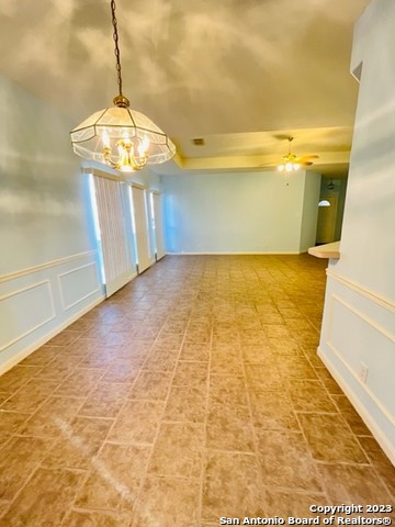 Image 4 of 18 For 6239 Parkland Oaks Dr