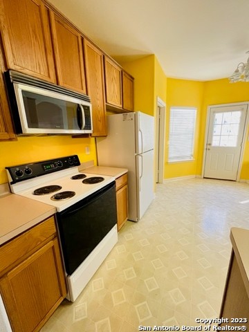 Image 7 of 18 For 6239 Parkland Oaks Dr