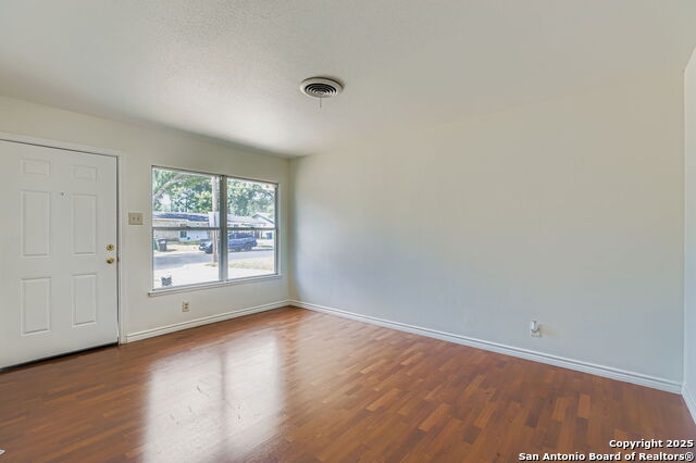Image 13 of 28 For 1511 Arroya Vista