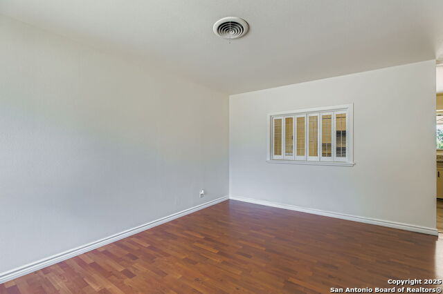 Image 16 of 28 For 1511 Arroya Vista
