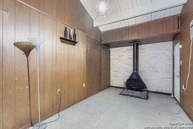 Image 5 of 28 For 1511 Arroya Vista