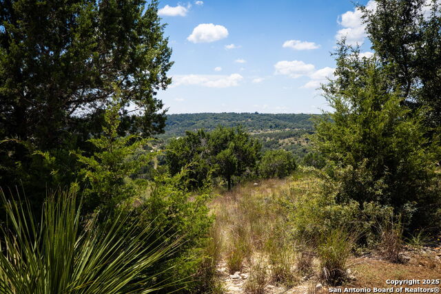 Image 10 of 52 For 1020 Comanche Ridge