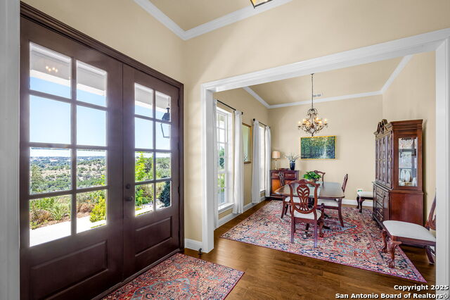 Image 19 of 52 For 1020 Comanche Ridge