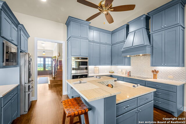 Image 3 of 52 For 1020 Comanche Ridge