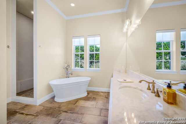 Image 33 of 52 For 1020 Comanche Ridge