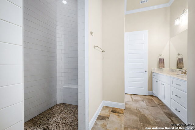 Image 34 of 52 For 1020 Comanche Ridge