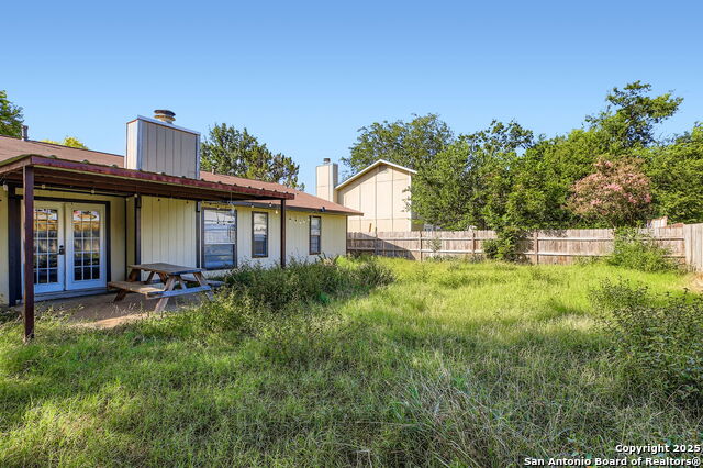 Listing photo id 24 for 9307 Valley Bend