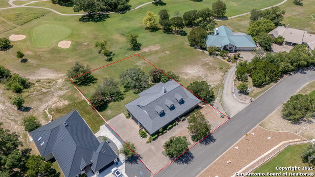 Listing photo id 0 for 408 Highlands