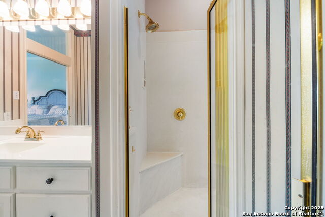 Listing photo id 27 for 408 Highlands