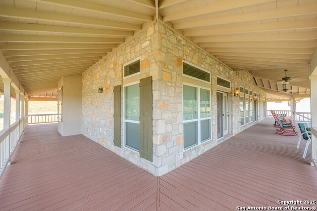 Listing photo id 41 for 408 Highlands