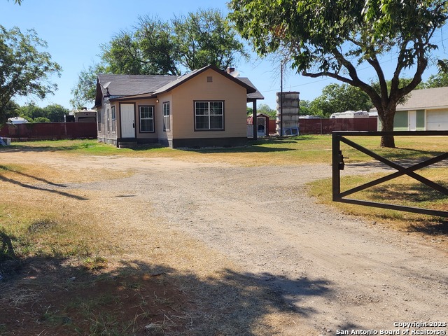 Details for 20335 Campbellton Rd  1, San Antonio, TX 78264