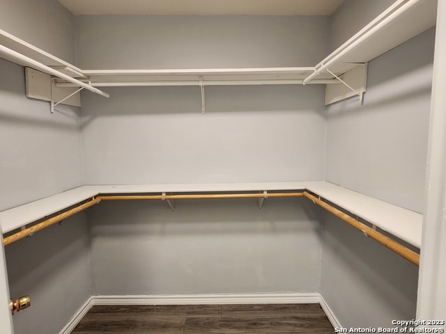 Image 17 of 22 For 20335 Campbellton Rd  1