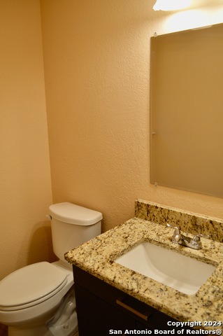 Image 4 of 20 For 3018 Meadow Rain St