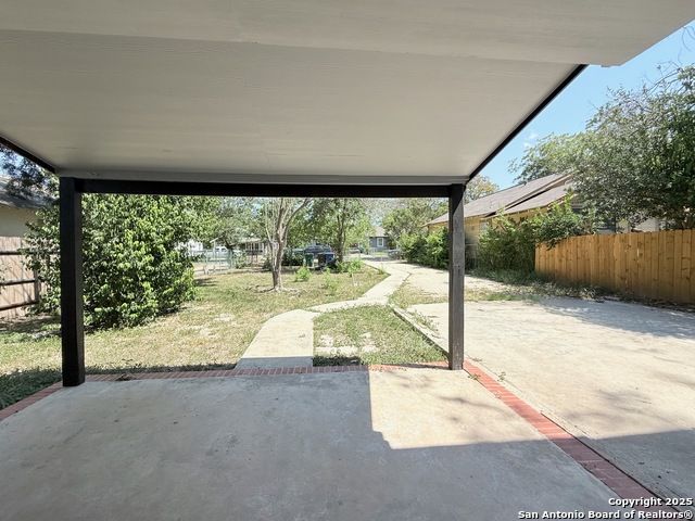 Image 29 of 30 For 312 Avondale