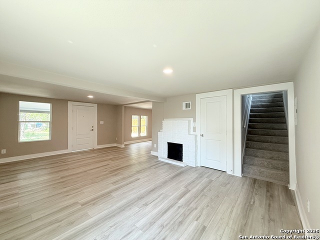 Image 8 of 30 For 312 Avondale