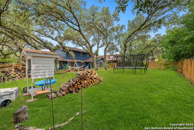 Listing photo id 25 for 5423 Timberhurst