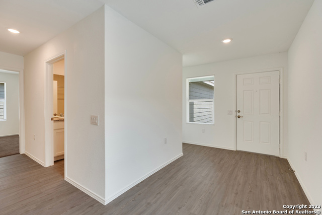 Image 12 of 31 For 4210 Artesian Belt