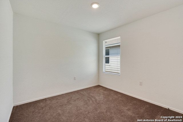 Image 14 of 31 For 4210 Artesian Belt