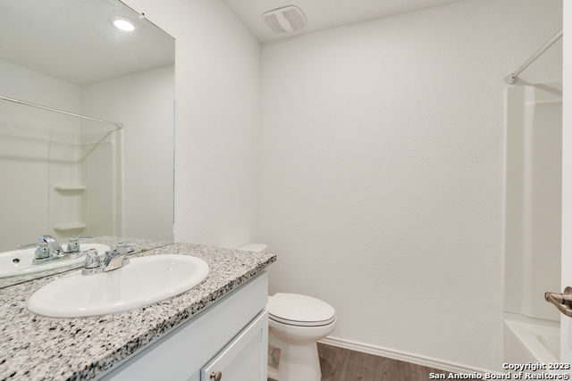 Image 20 of 31 For 4210 Artesian Belt