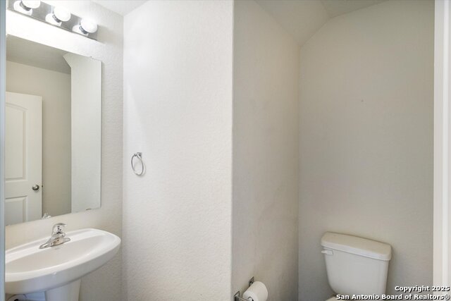 Image 18 of 21 For 15214 Walcott Ridge