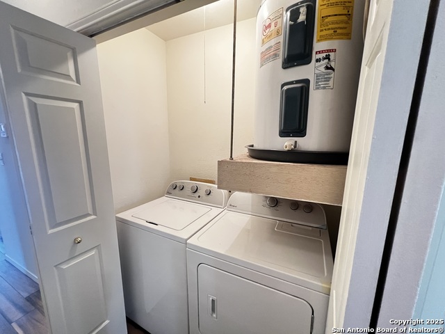 Image 13 of 26 For 11839 Parliament  2122