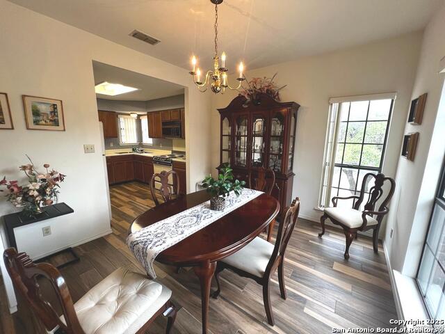 Image 6 of 26 For 11839 Parliament  2122