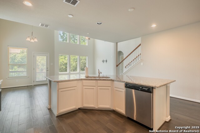 Image 10 of 42 For 27915 Dana Creek Dr