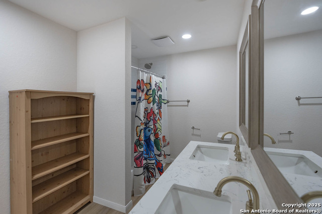 Image 19 of 30 For 268 White Oak