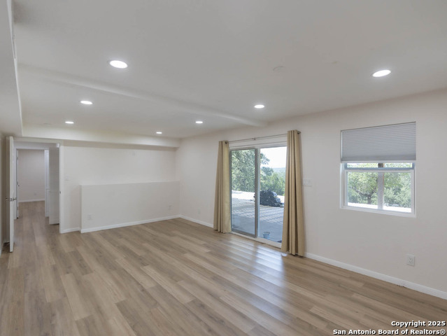 Image 24 of 30 For 268 White Oak