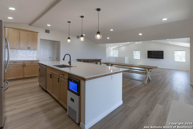 Image 5 of 30 For 268 White Oak