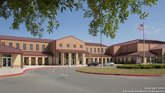 Image 7 of 13 For 12706 Moya Flats