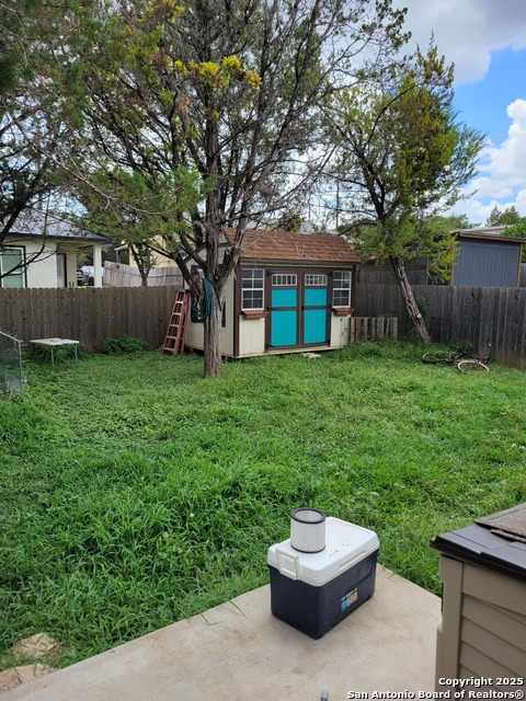 Image 18 of 19 For 1223 Green Hill